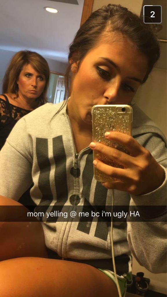 selfie - mom yelling @ me bc i'm ugly Ha
