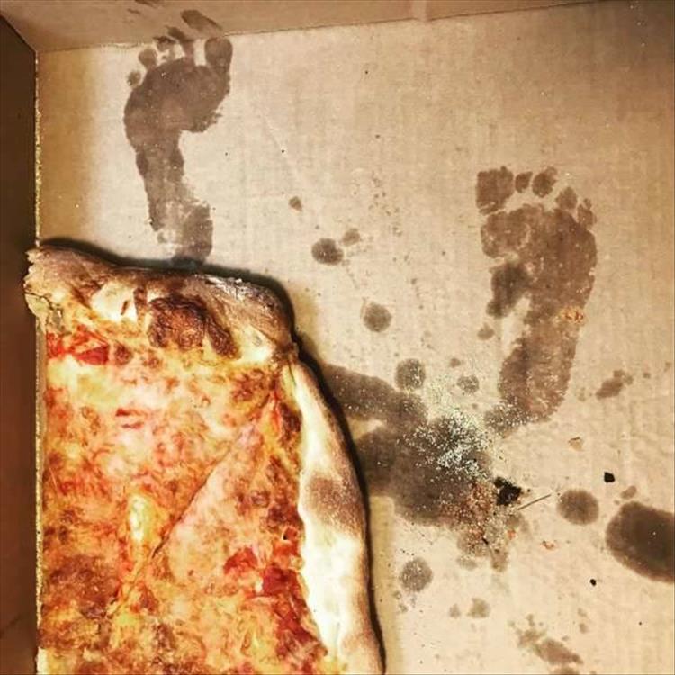 27 Tasty Pics And Memes For The Pizza Lovers Out There