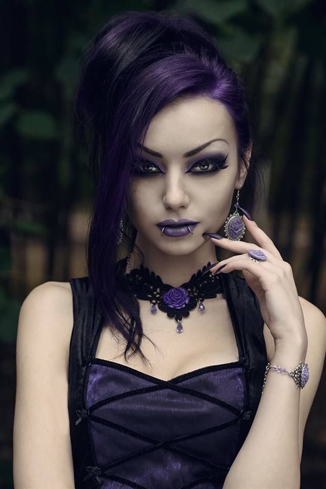 goth look purple hair