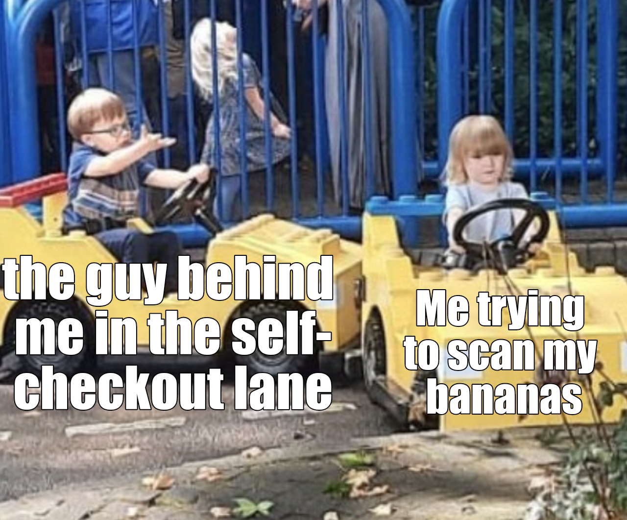 dank memes - funny memes - play - the guy behind me in the self checkout lane Me trying to scan my bananas