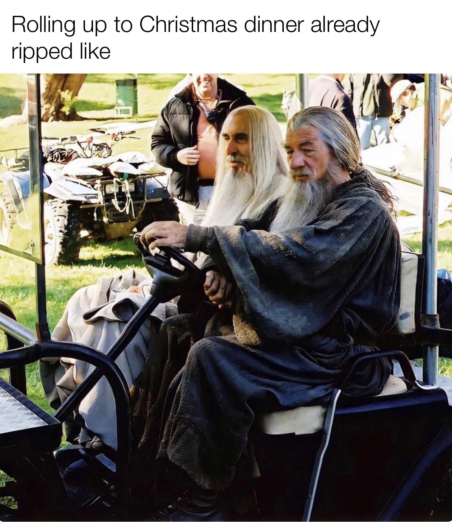 lord of the rings behind the scenes - Rolling up to Christmas dinner already ripped hello