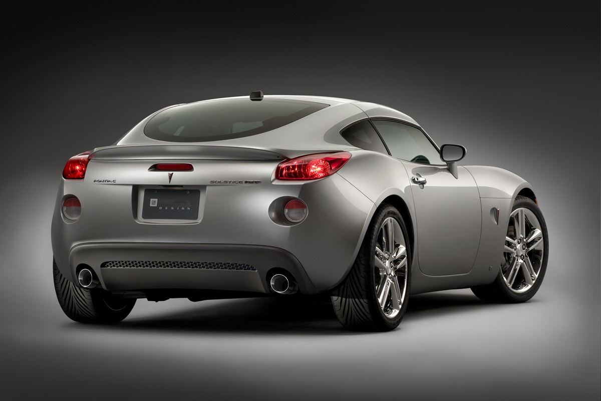 Pontiac Launches 2009 Solstice Coupe at NY Show