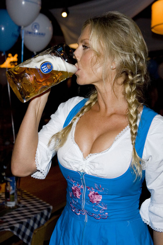 God I love German women.