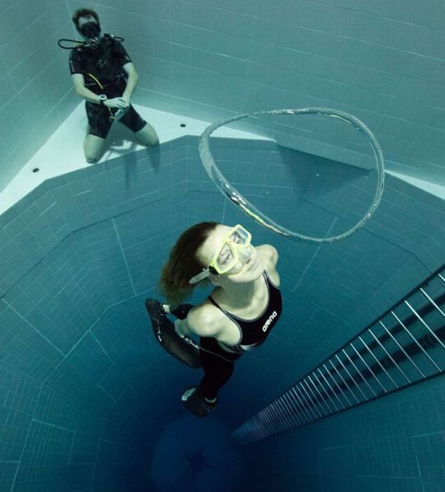 Randomness of Nothing