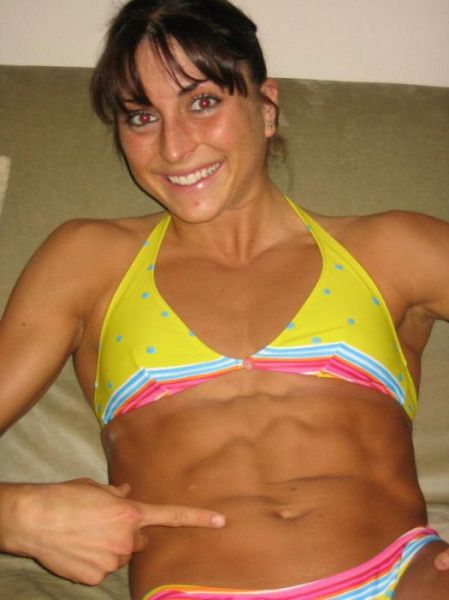 Girls With Serious Abs