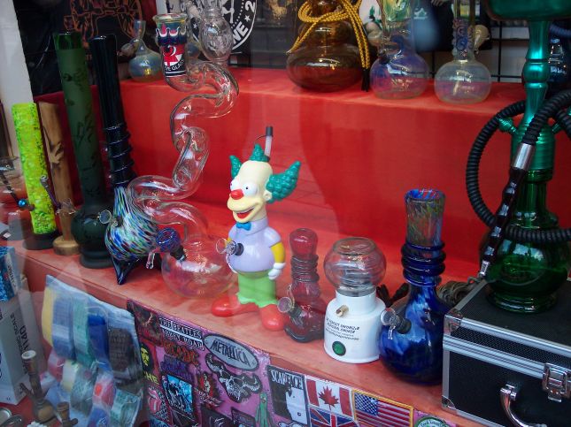 Pretty sweet bongs and hookas and shit.