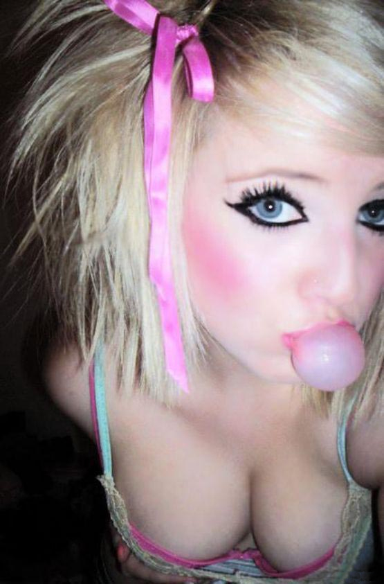 Wow, bubble gum...oh, and a hot hot girl.