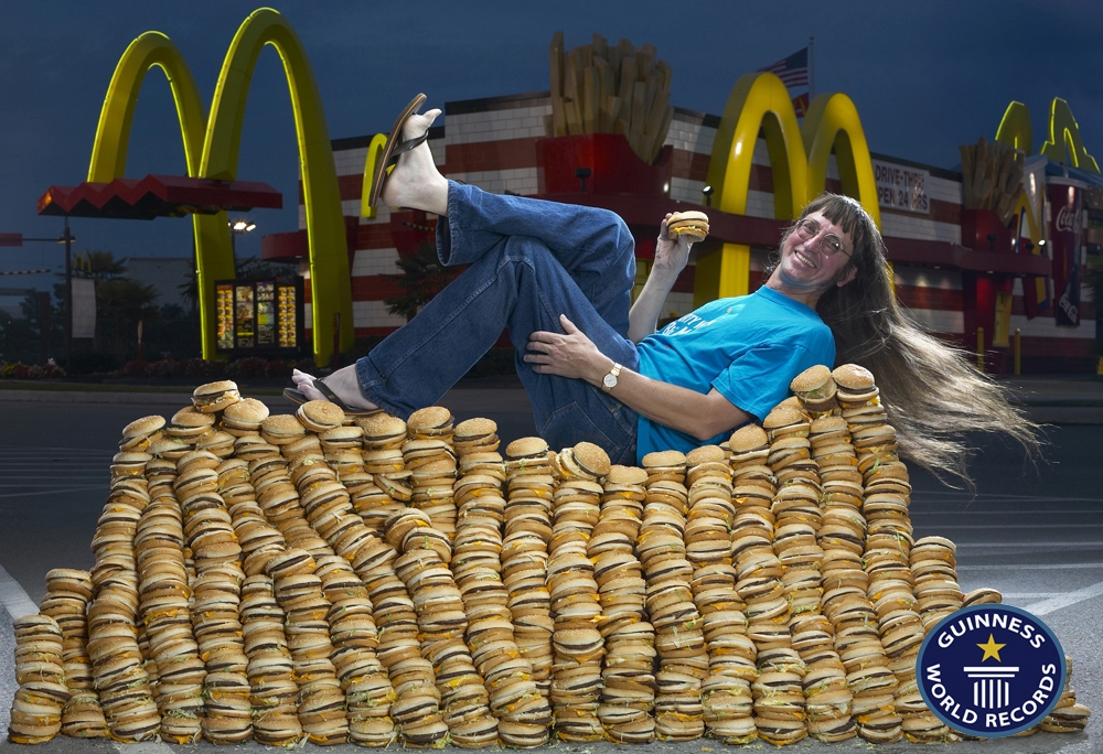 Donald Gorske of Fond du Lac, Wisconsin, USA consumed his 23,000th McDonald's Big Mac