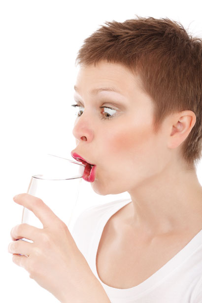 If you are thirsty, rub water on your tongue and down your throat and your stomach. The water will numb your thirst.