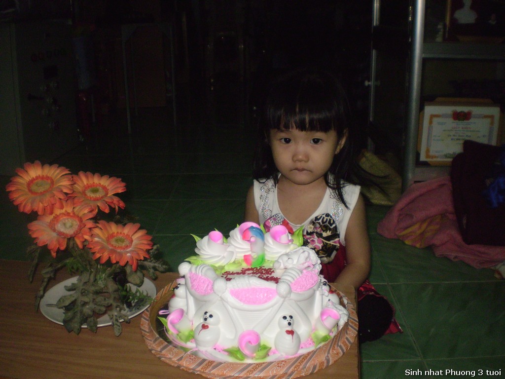Phuong birthday 3 years