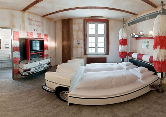 Awsome Themed Hotel Rooms