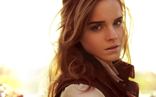25 Extremely Sexy Emma Watson Pics