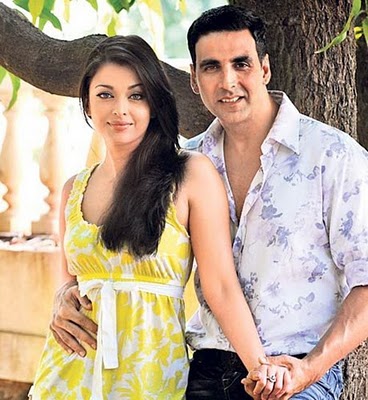 Here's the sneak peek of Akshay Kumar and Aishwarya Rai Bachchan starrer Action Replayy.
Ash and Akki are teaming up for the first time since their last movie together Khakee in 2004.
The film revolves around Ki