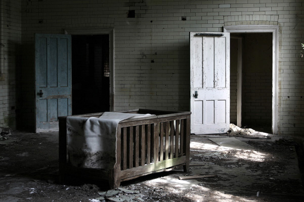 ABANDONED, HELLINGLY HOSPITAL, UK