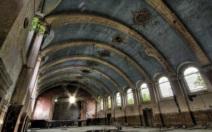 ABANDONED, HELLINGLY HOSPITAL, UK