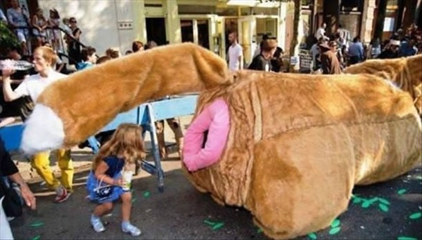 No kid party is complete without a big dog butthole