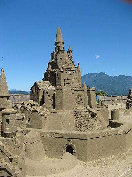 Sandcastles can be an art form, but there actually is a lot of science behind them. When making a sand mixture, it must be by volume 99 dry sand, 1 water. If you add much more water than that, youll be in danger of creating landslides