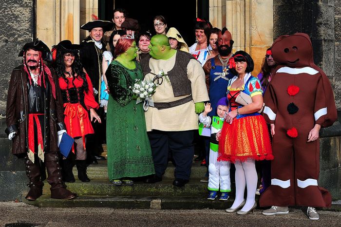 A Shrek wedding happened.