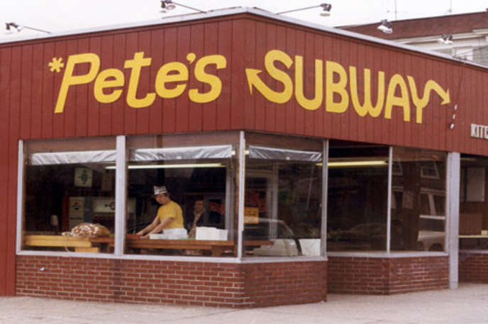 Bridgeport, Connecticut. In 1969 Fred Deluca borrowed $1,000 from friend Peter Buck to start "Pete's Super Submarines" and in the following year they formed Doctor's Associates Inc to oversee operations of the restaurants as the franchise expanded.