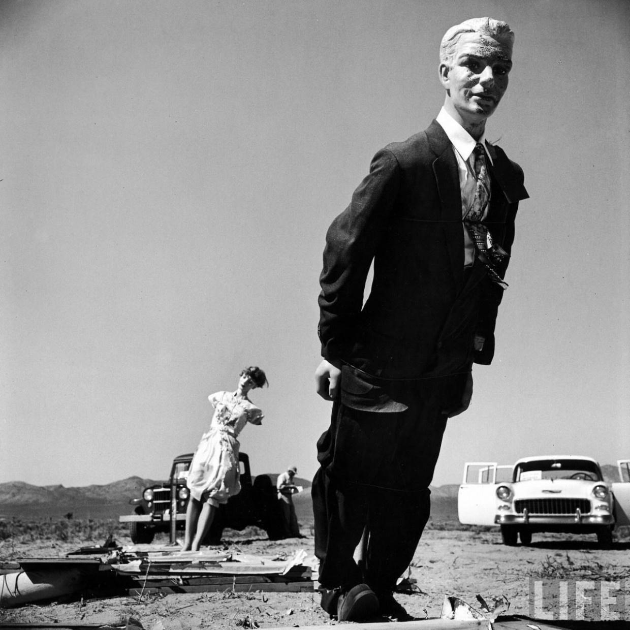 A mannequin on the atomic bomb testing site of Nevada; picture taken in the 1950s