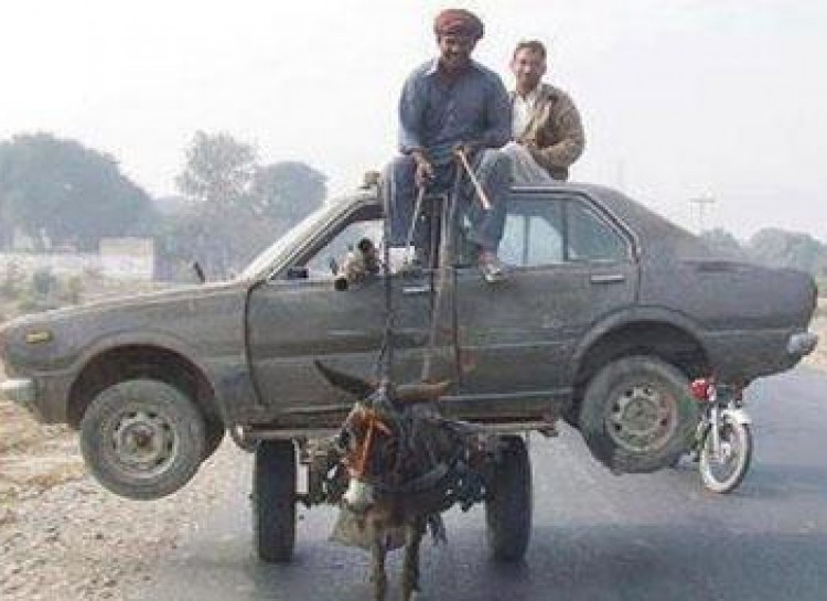 Chuckle-Worthy Rides: 23 Questionable Car Scenarios That Amused Us