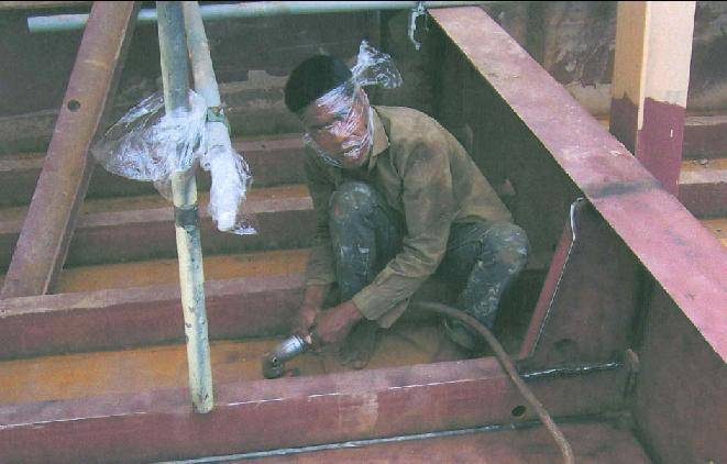 Unsafe Construction Photos of People Who May Be Dead Now