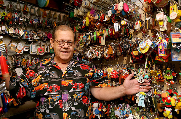A USO key chain purchased in Vietnam (where he served as a helicopter gunner) 41 years ago got Ron Tyler started on a lifetime of collecting.