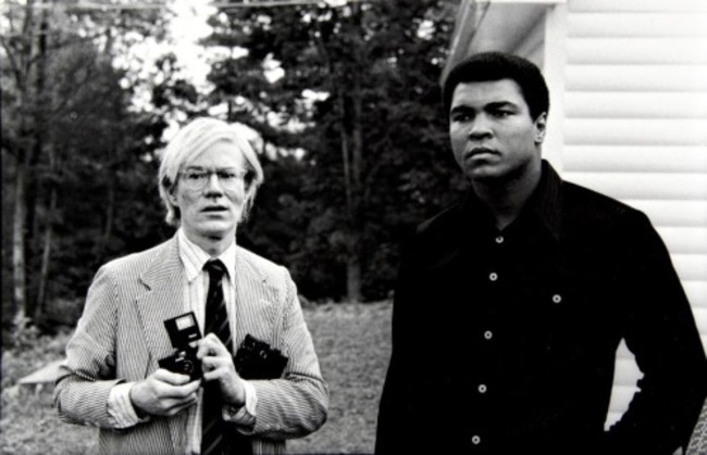 Andy Warhol and Muhammad Ali before painting his famous "Ali" print.