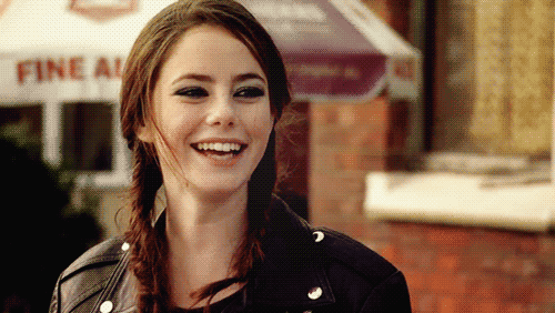 18 .Gifs of Chicks Smiling