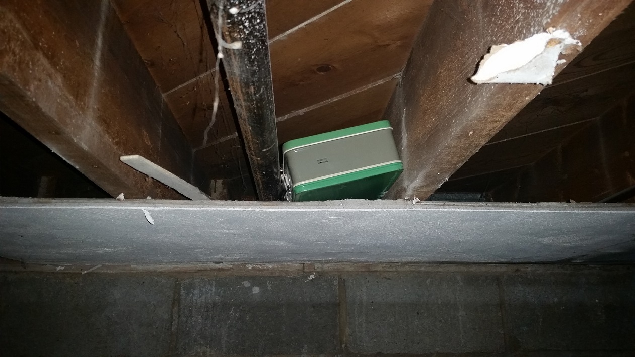 Man Discovers Mystery Box While Remodeling With Amazing Content Inside 