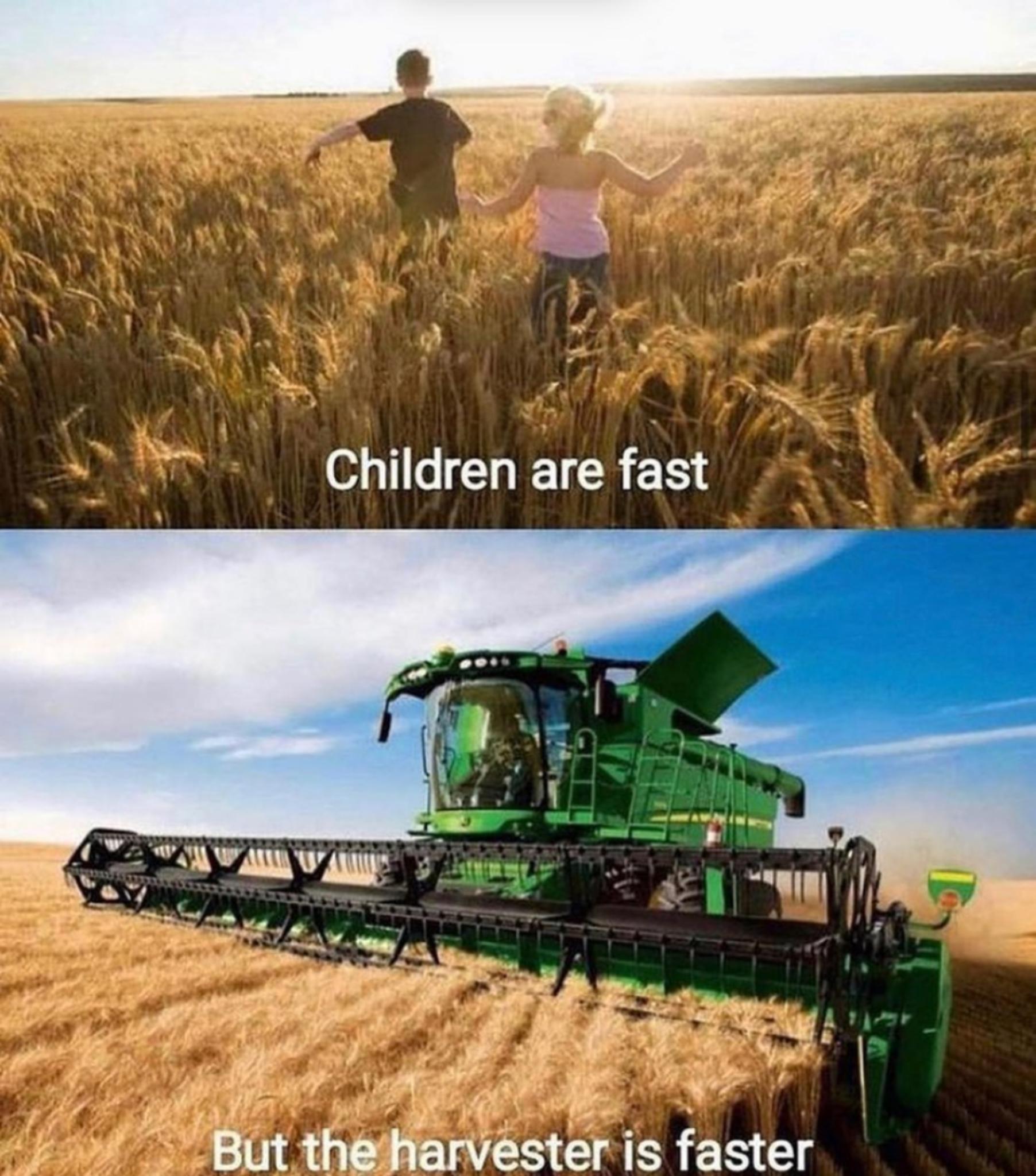 john deere s690 - Children are fast But the harvester is faster