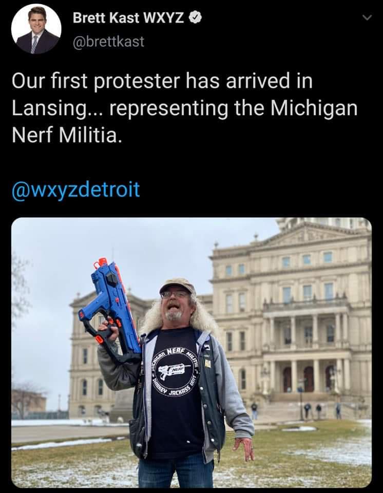 michigan state capitol - Brett Kast Wxyz Our first protester has arrived in Lansing... representing the Michigan Nerf Militia. Nere Fichiere Militer Virke Lien