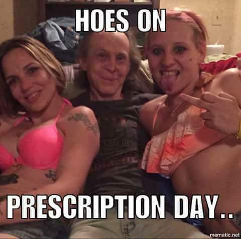 benedykt xvi - Hoes On Prescription Day.. mematic nel