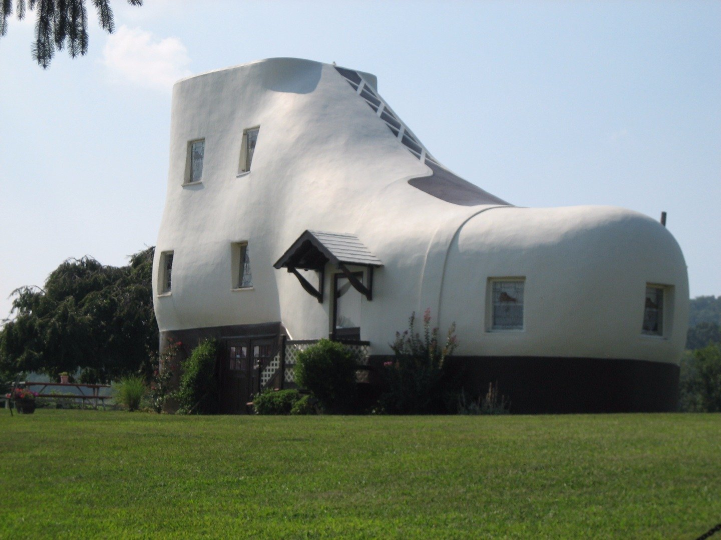 The Shoe House (Hellam, Pennsylvania, USA)