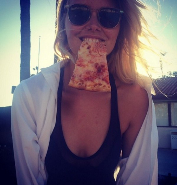 pizza girl Pizza