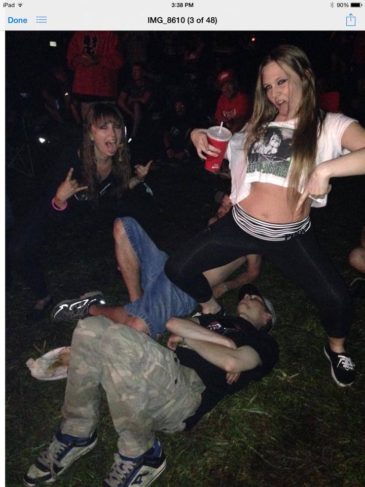 34 People Who Passed Out At The WRONG Time
