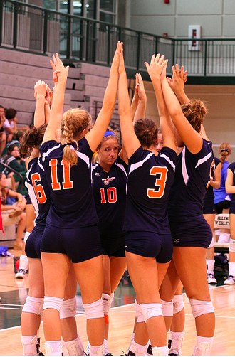 Sexy Volleyball Girls Huddle
