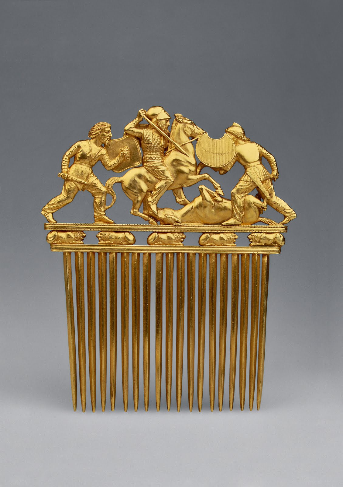 Scythian golden comb 5th century BC