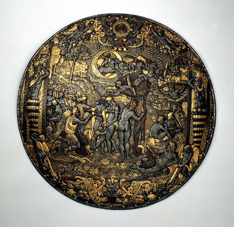 Parade shield made by Leone Leoni, Italian sculptor in XVIth century.