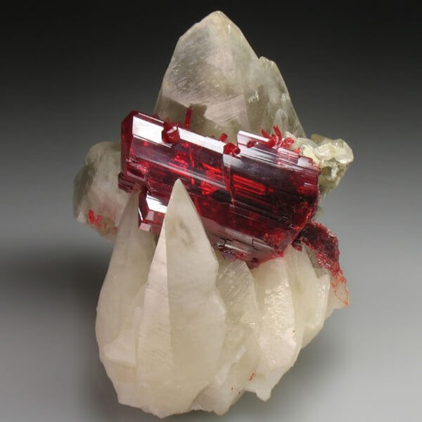 amazing minerals and crystals - beautiful mineral