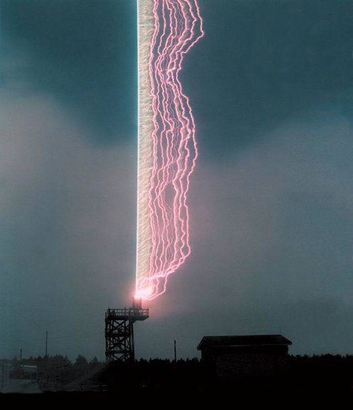 Lightning strike that was intentionally triggered by a Rocket.