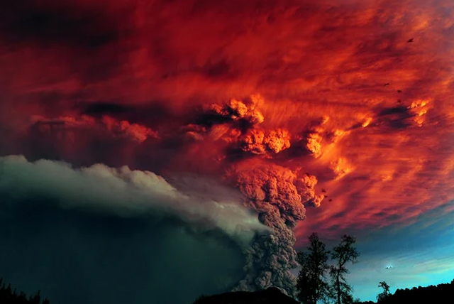 fascinating photos from our wold - volcano eruption sunset