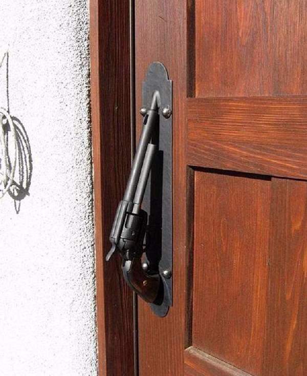 revolver door handle