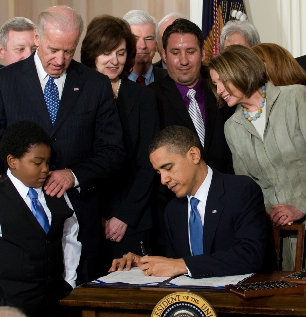 Obama Signs Health Care Reform Bill