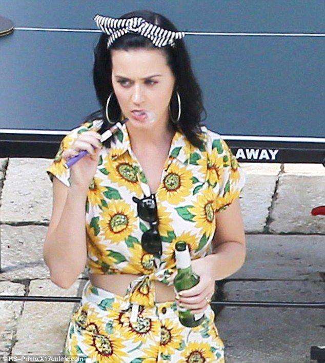 katy perry vape