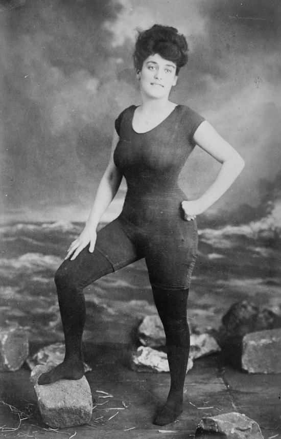 Annette Kellerman promoted women's right to wear a fitted one-piece bathing suit, 1907. She was arrested for indecency.