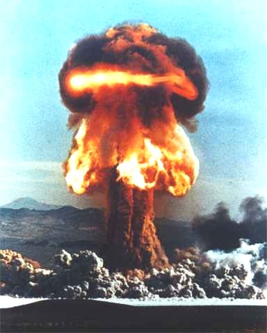 awesome nuclear bomb pictures
