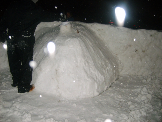 Another pic of the back of our snow fort which was over 4 feet high and 12 feet long