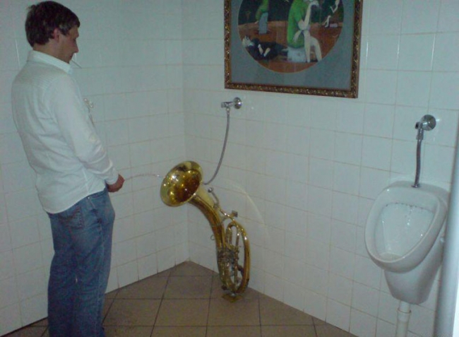 funny urinal