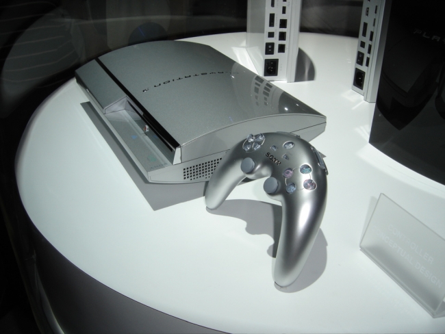 PS3 prototype, notice the controller.